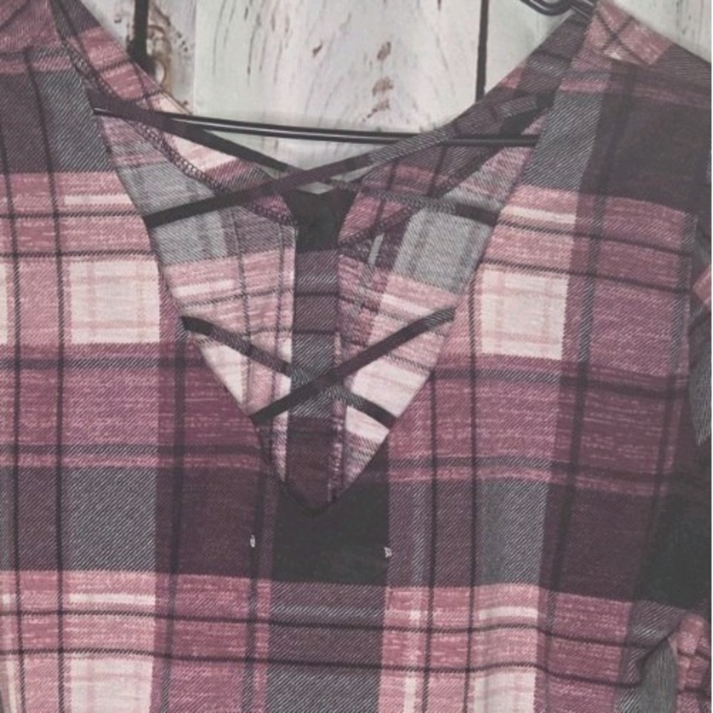 French Laundry Women's XL Burgundy Plaid Roll Tab Sleeve V-Neck Criss-Cross Back - Picture 3 of 6